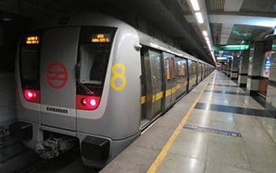 delhi metro20171006155620_l